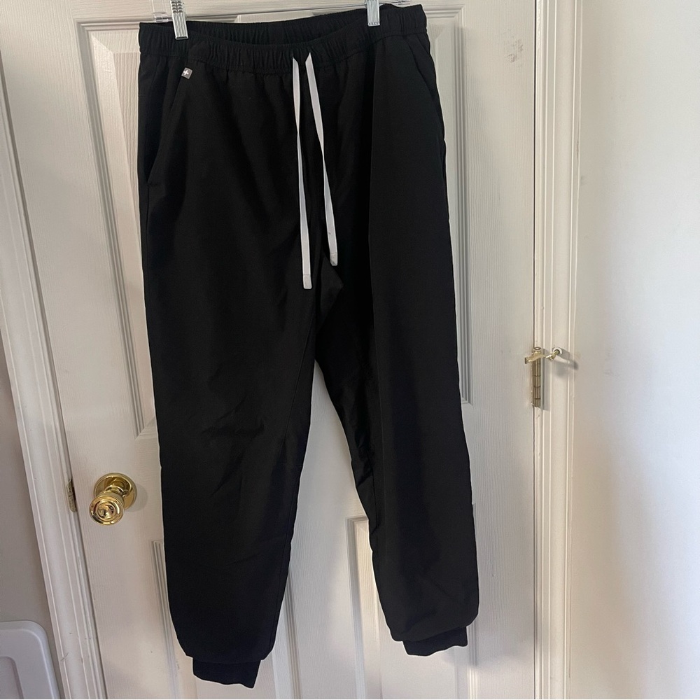 Figs Black Jogger Scrub Pants with Drawstring